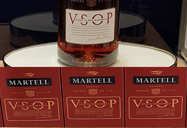 Martell VSOP Limited Edition Aged in Red Barrels.jpg