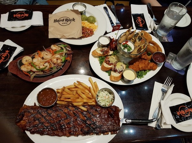 Hard Rock honolulu food