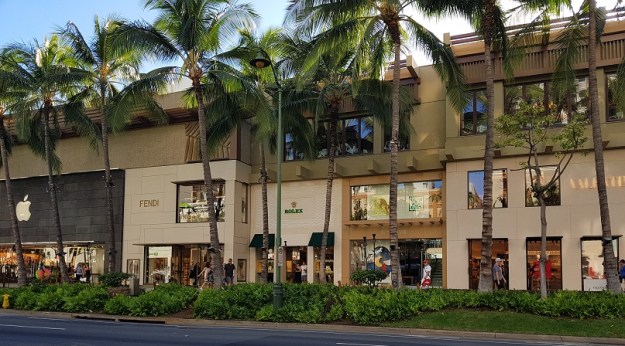 Shopping at KAlakaua Avenue