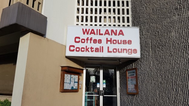 Wailana coffee House Honolulu Review