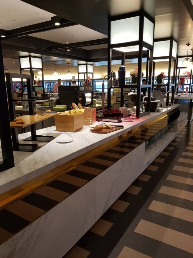 Malaysia Airlines New Golden Lounge KLIA 2018 6