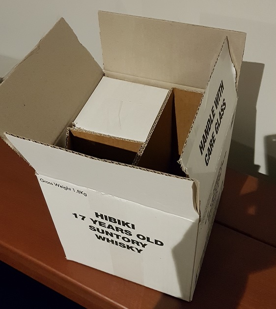 Unboxing Rare Hibiki 17 Years 2