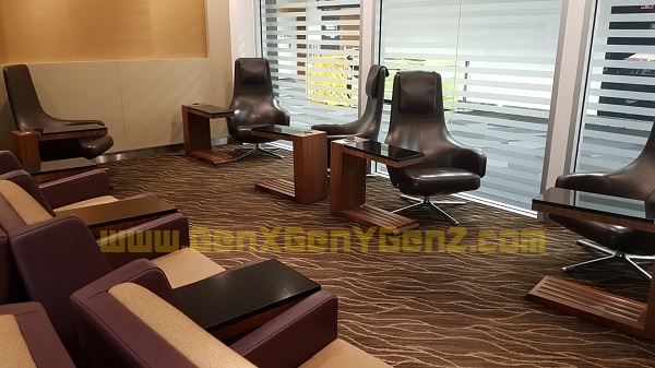 KrisFlyer Lounge Melbourne 1.jpg