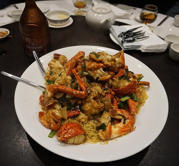 Shark Fin Inn Melbourne Lobster Hennessy VSOP Limited Edition.jpg