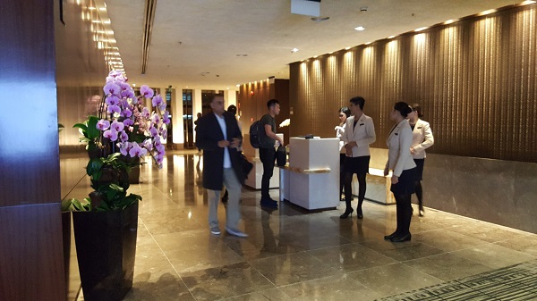 SilverKris Business Class Lounge changi T3 1