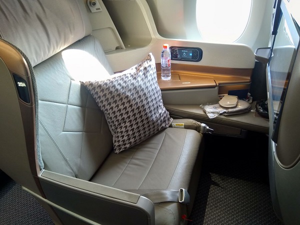 Singapore Airlines Business Class Airbus A350 Dusseldorf to Singapore 1