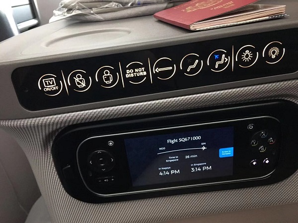 Singapore Airlines Business Class Boeing 787 Nagoya to Singapore Seat 3