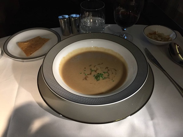 Singapore Airlines First Class to Paris Boeing 777 Drinks and Food Supper 3