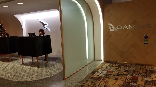 Qantas Singapore Lounge Changi Terminal 1 2