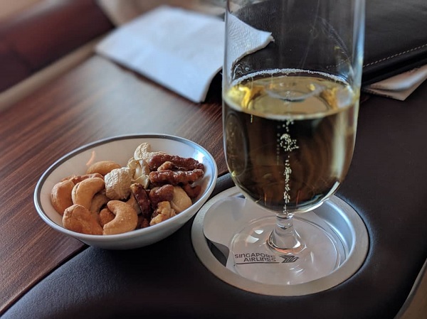Suite Class Singapore Airlines Dining 3