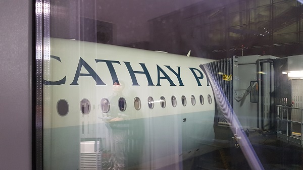 Cathay Pacific Airbus A350 Review Entrance to Plane