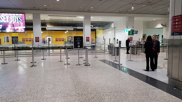 Cathay Pacific CX105 Hong Kong to Melbourne Business Class Review 13.jpg