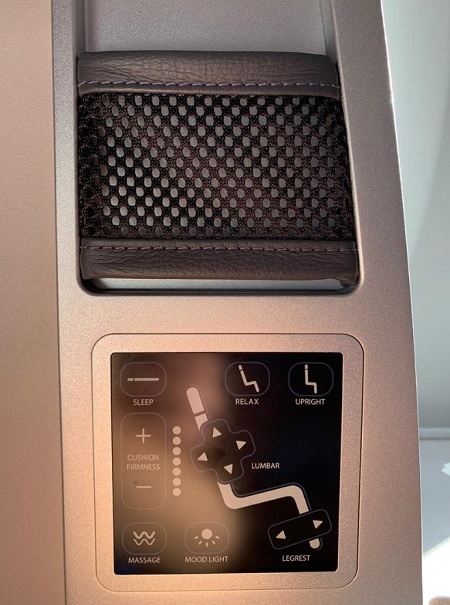 Malaysia Airlines Airbus A350 Business Class KL London 5.jpg