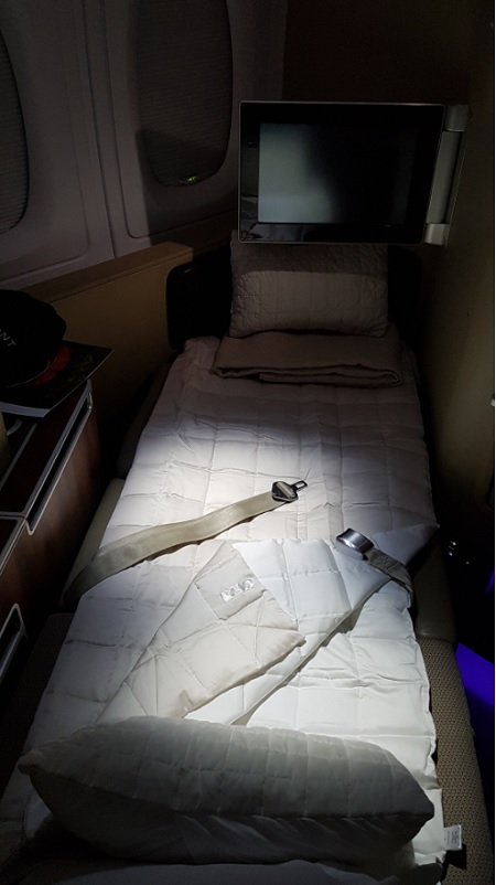 Qantas First Class Review Airbus A380 Seat 1A 10