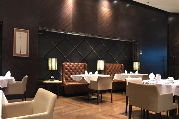 Singapore Airlines Changi First Class Lounge and Private Room 2