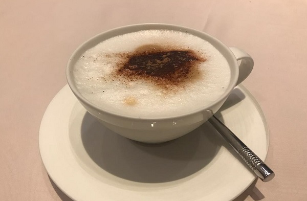 Singapore Airlines Changi First Class Lounge and Private Room 6