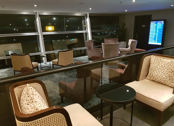 Malaysia Airlines First Class Lounge KLIA 4.jpg