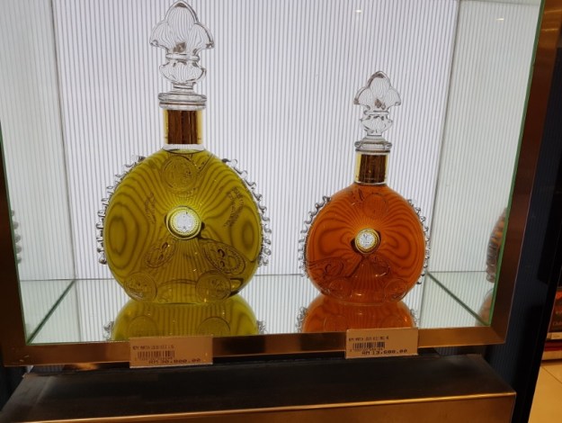 New Louis XIII yellow.jpg