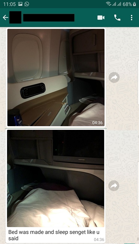 Singapore Airlines Business Class Seat SQ 318 boeing 777 Seat 1