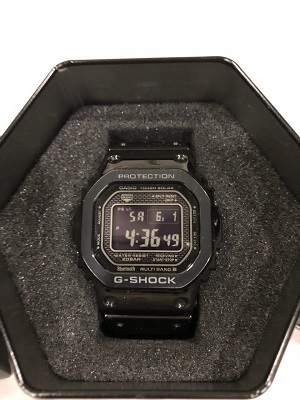 Casio G Shock GMW-B500GD-1