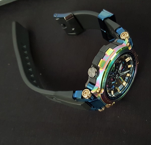 G-Shock MTG-B1000RB Rainbow Limited Edition Unboxing 8f