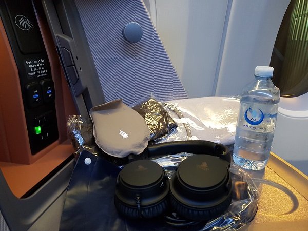 Singapore Airlines Business Class Brisbane to Singapore Aibus A350 Aminities 1