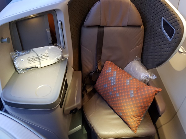 Singapore Airlines Business Class Brisbane to Singapore Aibus A350 Standard Window Aisle Seat