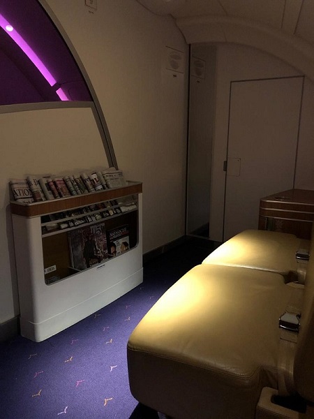 Thai Airways Royal First Class Airbus A380 Review Lounge
