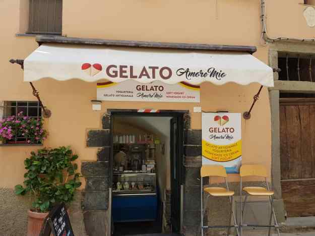 Cinque Terre Vernazza 2.jpg