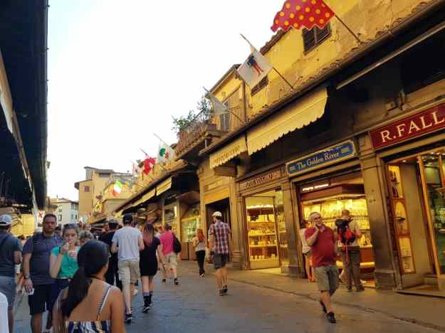 Florence Italy  Ponte Vecchio Bridge 5.jpg