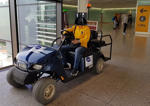 Heathrow Airport Singapore Airlines Suite Class Buggy Ride