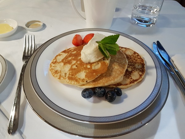Singapore Airlines Airbus A380 Suite Class London to Singapore Review 15 Pancakes.jpg