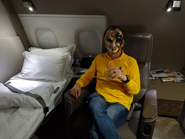 Singapore Airlines Airbus A380 Suite Class London to Singapore Review 18.jpg