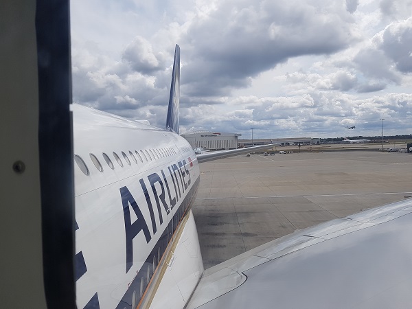 Singapore Airlines Airbus A380 Suite Class London to Singapore Review 3