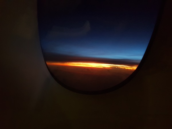 Singapore Airlines Airbus A380 Suite Class London to Singapore Sunrise.jpg