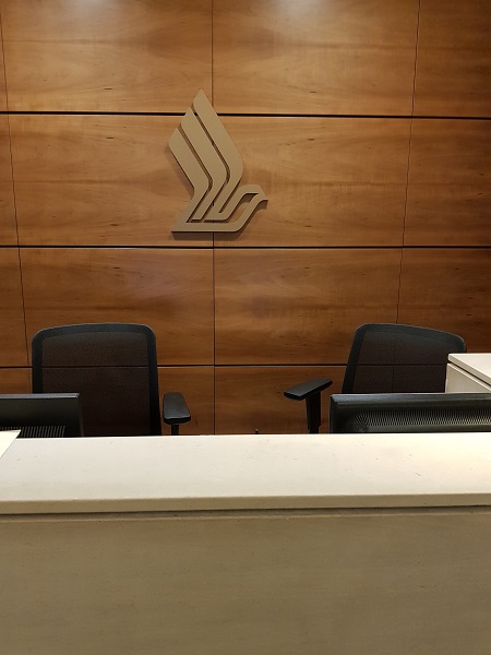 Singapore Airlines Suite First Class Lounge Heathrow Airport 1