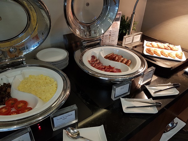 Singapore Airlines Suite First Class Lounge Heathrow Airport 5