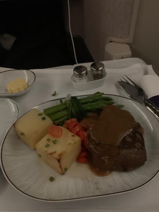 Thai Airway Business Class 16