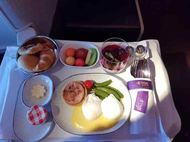 Thai Airways Business Class 12