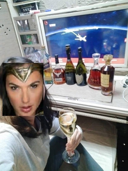 Emirates NEW First Class Boeing 777 Suite 3.jpg