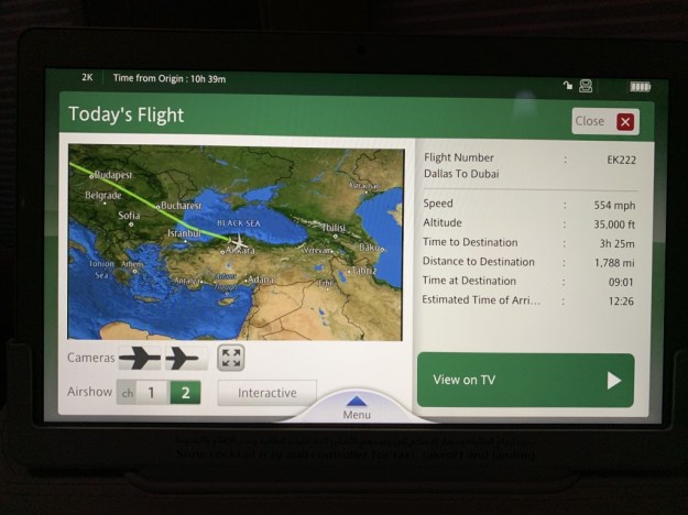 Emirates NEW First Class Boeing 777 Suite 6.jpg