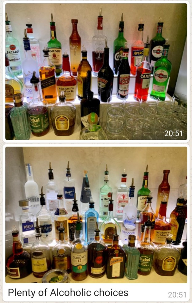 Cathay Pacific Qatar Qantas American Airlines Business Class Lounge JFK 6